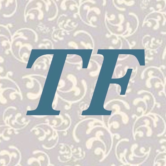 With a flower 🌹 is 5.00 ea when u buy 3+ items - Picture 1 of 2